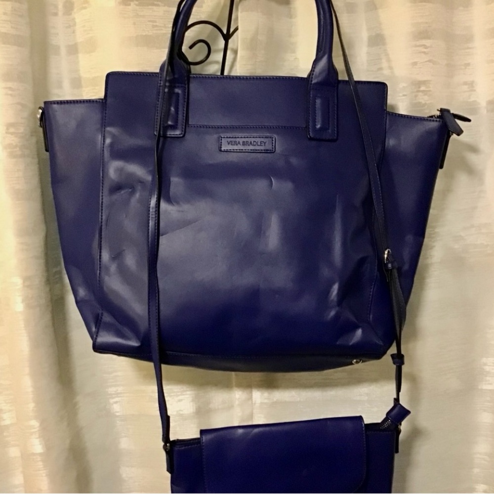 * DONATING SOON * Vera Bradley Blue Tote Bag with Structured Design